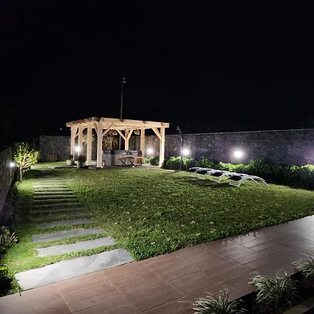 Lomba D' Agua - 別荘 *