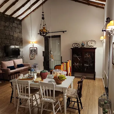 Lomba D' Agua - Séjour à la ferme Candelária