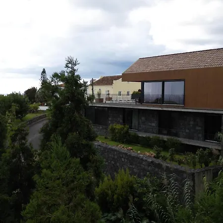 別荘 Lomba D' Agua - *