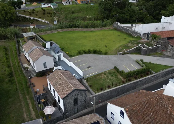Casas De Campo Lomba D' Agua - Turismo Rural * Candelaria (Sao Miguel)
